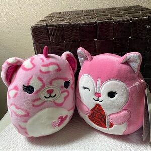 2 Valentine's Day Squishmallows, VARITY & DOREEN, Pretty Pink with hearts